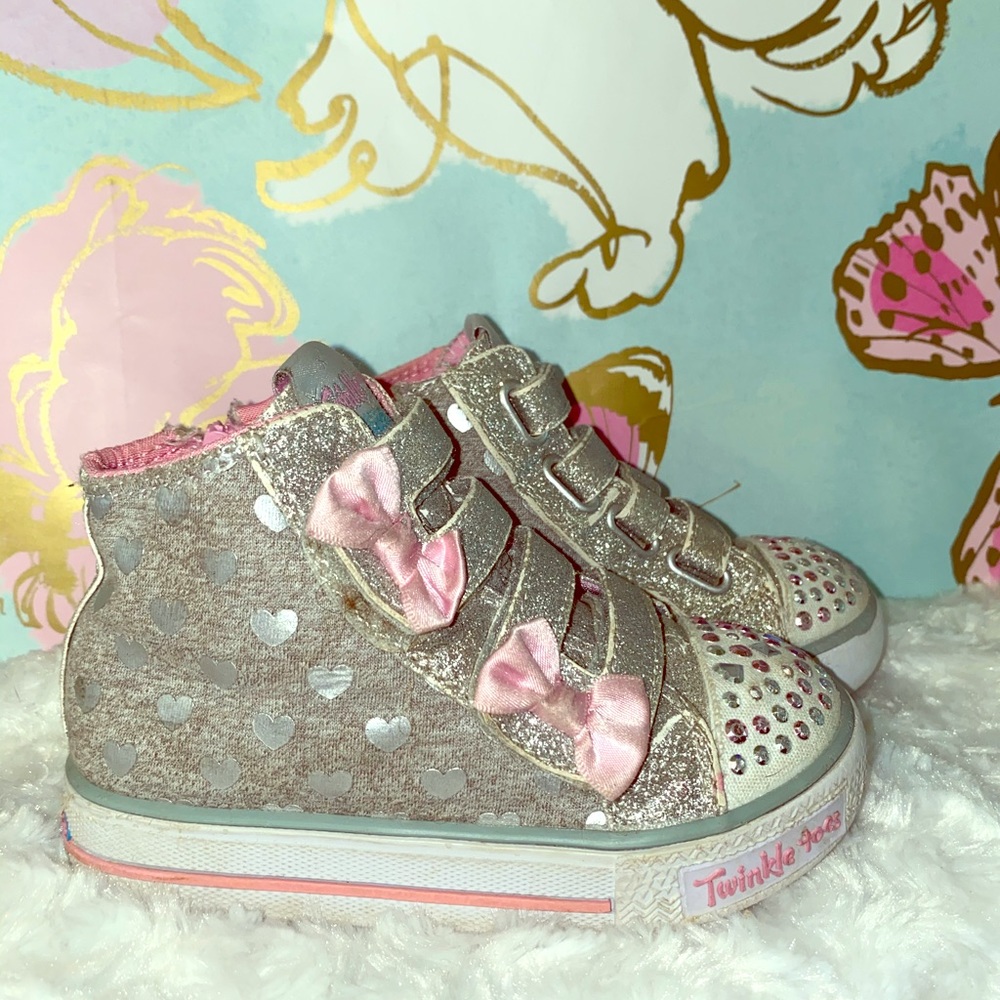 Sketchers Twinkle toes heart shoes